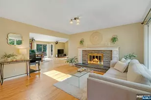 28 Pitcairn Ave, Ho Ho Kus, NJ 07423 - Photo 3