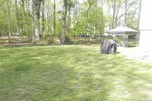 16 Seiler Ct, Little Ferry, NJ 07643 - Photo 13