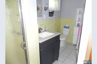 16 Seiler Court, Little Ferry, NJ 07643 - Photo 11