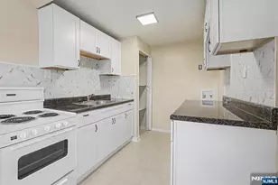 10 Berton Rd, Boonton Township, NJ 07005 - Photo 7