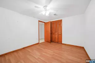 172 Chestnut St, Newark, NJ 07105 - Photo 27