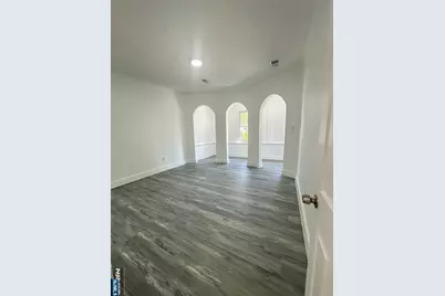 176 Lake Avenue 2 #2, Clifton, NJ 07011 - Photo 1