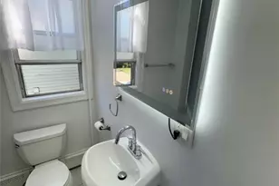 24 Pamrapo Ave 1, Jersey City, NJ 07305 - Photo 17