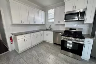 24 Pamrapo Ave 1, Jersey City, NJ 07305 - Photo 11