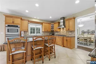 4 Leoson Pkwy, Old Tappan, NJ 07675 - Photo 17
