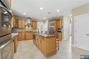 4 Leoson Pkwy, Old Tappan, NJ 07675 - Photo 15