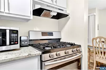 138 Indian Hollow Court, Mahwah, NJ 07430 - Photo 15