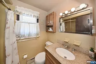 217 Grove St, Lodi, NJ 07644 - Photo 15