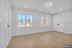 6 Clinton Pl, Woodcliff Lake, NJ 07677 - Photo 25