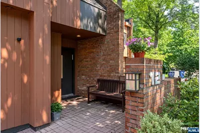 12 Kira Lane, Englewood, NJ 07631 - Photo 3