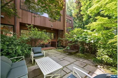 12 Kira Lane, Englewood, NJ 07631 - Photo 41