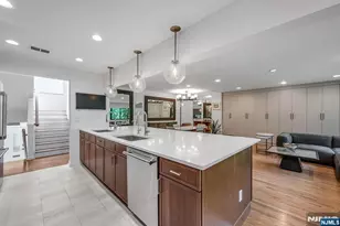 12 Kira Ln, Englewood, NJ 07631 - Photo 15