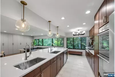 12 Kira Lane, Englewood, NJ 07631 - Photo 5