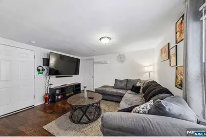 416 Frankfort Street, Orange, NJ 07050 - Photo 9