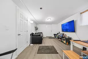 416 Frankfort St, Orange, NJ 07050 - Photo 15
