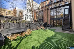 926 Hudson St, Hoboken, NJ 07030 - Photo 49