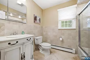 118 Manito Ave, Oakland, NJ 07430 - Photo 31