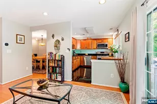 2063 Drake Ct, Mahwah, NJ 07430 - Photo 11