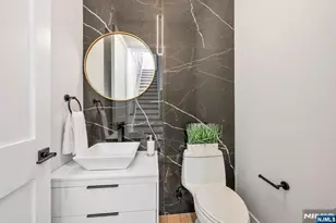 2447 Camner St, Fort Lee, NJ 07024 - Photo 21