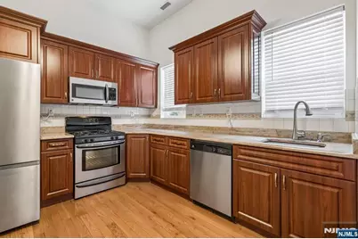 1 Grant Street, Montclair, NJ 07042 - Photo 5