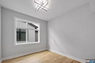 2449 Camner St, Fort Lee, NJ 07024 - Photo 33