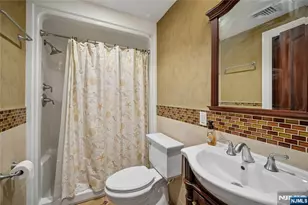 318 Franklin Rd, Denville, NJ 07834 - Photo 17