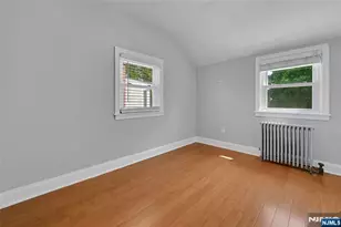 2-05 33rd St, Fair Lawn, NJ 07410 - Photo 17