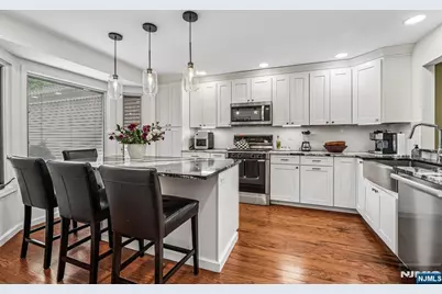 224 Westervelt Lane, Mahwah, NJ 07430 - Photo 11