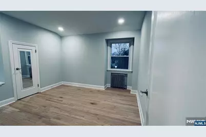86 Walnut Street, Ridgewood, NJ 07450 - Photo 11