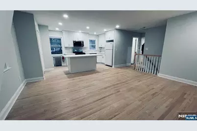 86 Walnut Street, Ridgewood, NJ 07450 - Photo 9