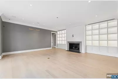 351 Lewelen Circle, Englewood, NJ 07631 - Photo 11