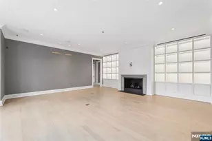 351 Lewelen Cir, Englewood, NJ 07631 - Photo 11
