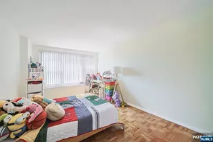 [Address not provided], Fort Lee, NJ 07024 - Photo 17