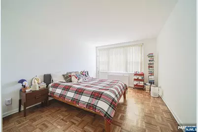 [Address not provided], Fort Lee, NJ 07024 - Photo 15