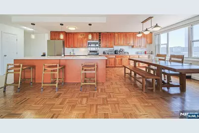 [Address not provided], Fort Lee, NJ 07024 - Photo 7
