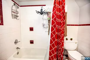 1161 Anna St, Teaneck Township, NJ 07666 - Photo 35