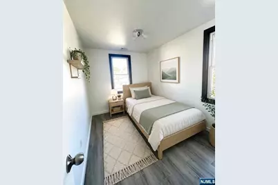 19 Oak Street, Ridgefield Park, NJ 07660 - Photo 5
