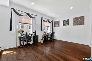 247 Bradley Dr, Wood Ridge, NJ 07075 - Photo 11