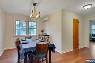 20 Florence Pl, Elmwood Park, NJ 07407 - Photo 11