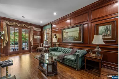 366 E Madison Avenue, Cresskill, NJ 07626 - Photo 11