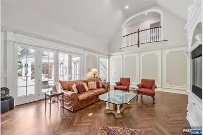 366 E Madison Avenue, Cresskill, NJ 07626 - Photo 19