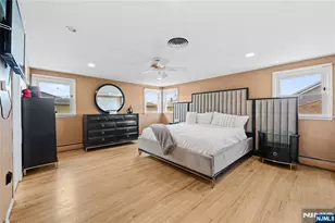 425 Victor St, Saddle Brook Township, NJ 07663 - Photo 13