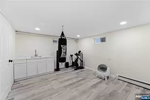 425 Victor St, Saddle Brook Township, NJ 07663 - Photo 29