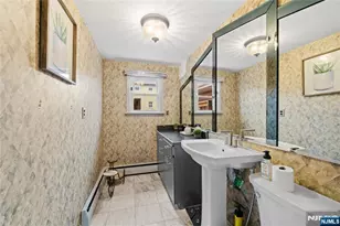 425 Victor St, Saddle Brook Township, NJ 07663 - Photo 11
