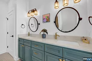 974 Summit, Newark, NJ 07307 - Photo 33