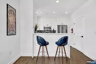 974 Summit, Newark, NJ 07307 - Photo 23