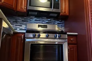 32 John Street 2, Lodi, NJ 07644 - Photo 3