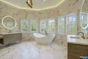 67 Robin Ln, Alpine, NJ 07620 - Photo 33