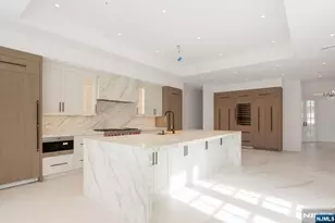 67 Robin Ln, Alpine, NJ 07620 - Photo 21