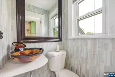 384 Woods Road, Teaneck Township, NJ 07666 - Photo 5